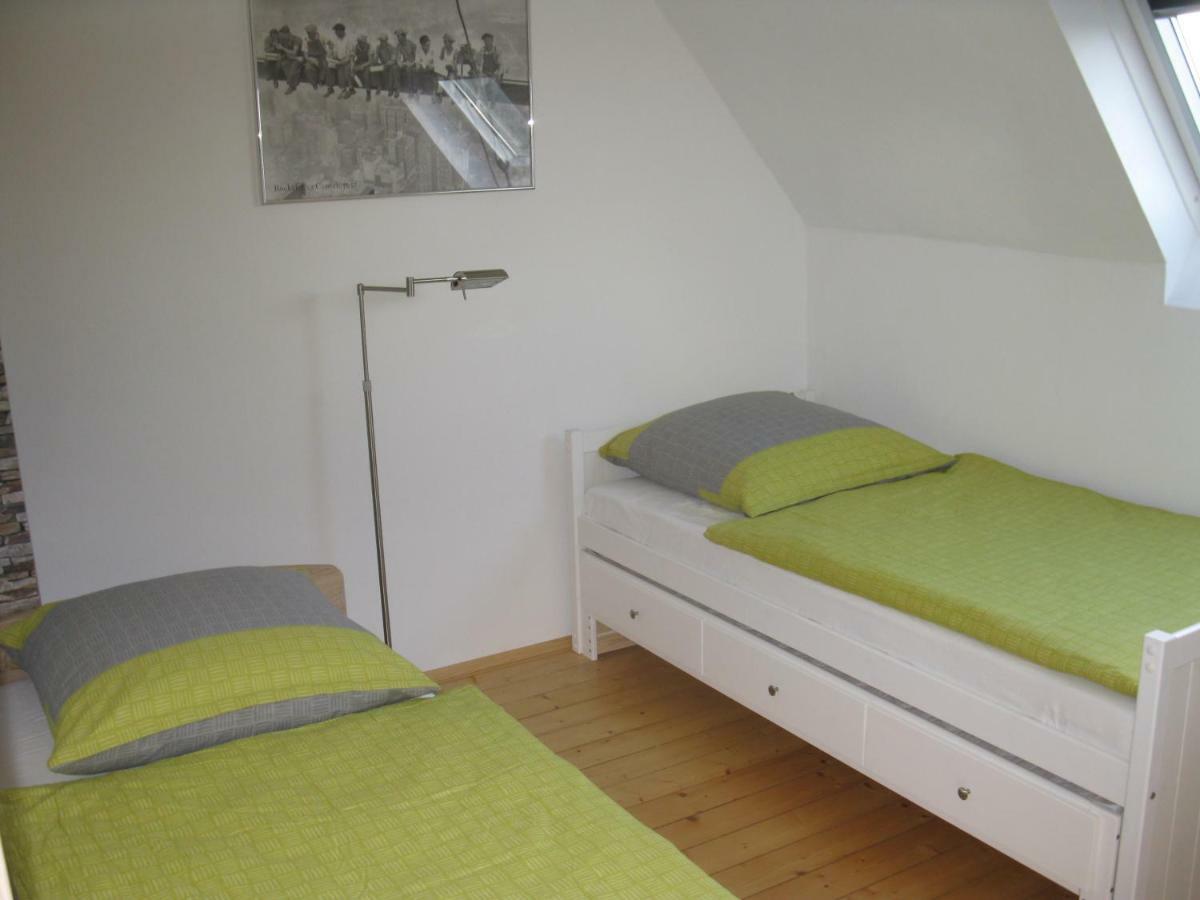 Das Burgberghaus Apartment Talaue 1.Og Bergstein Exterior foto